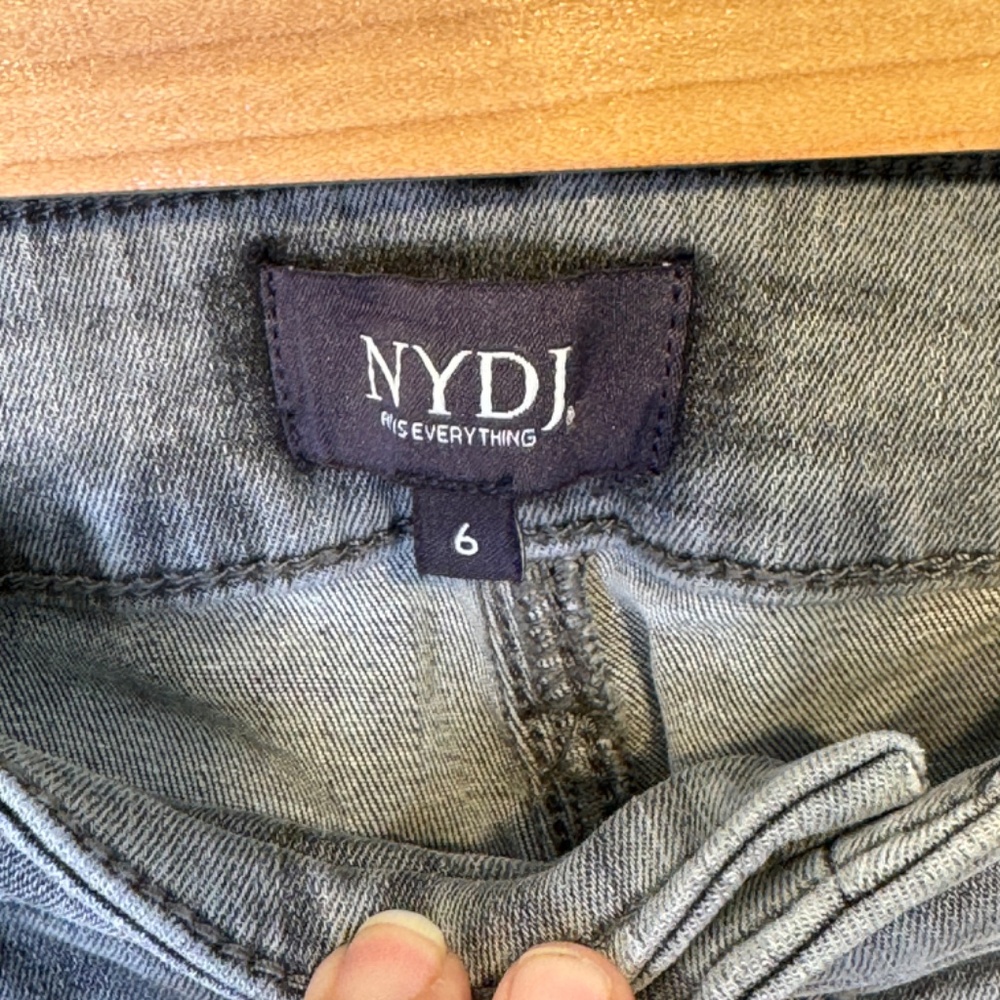 NYDJ | Marilyn Straight Lift X Tuck Technology Grey Wash Denim Stretchy Jeans - Picture 10 of 15